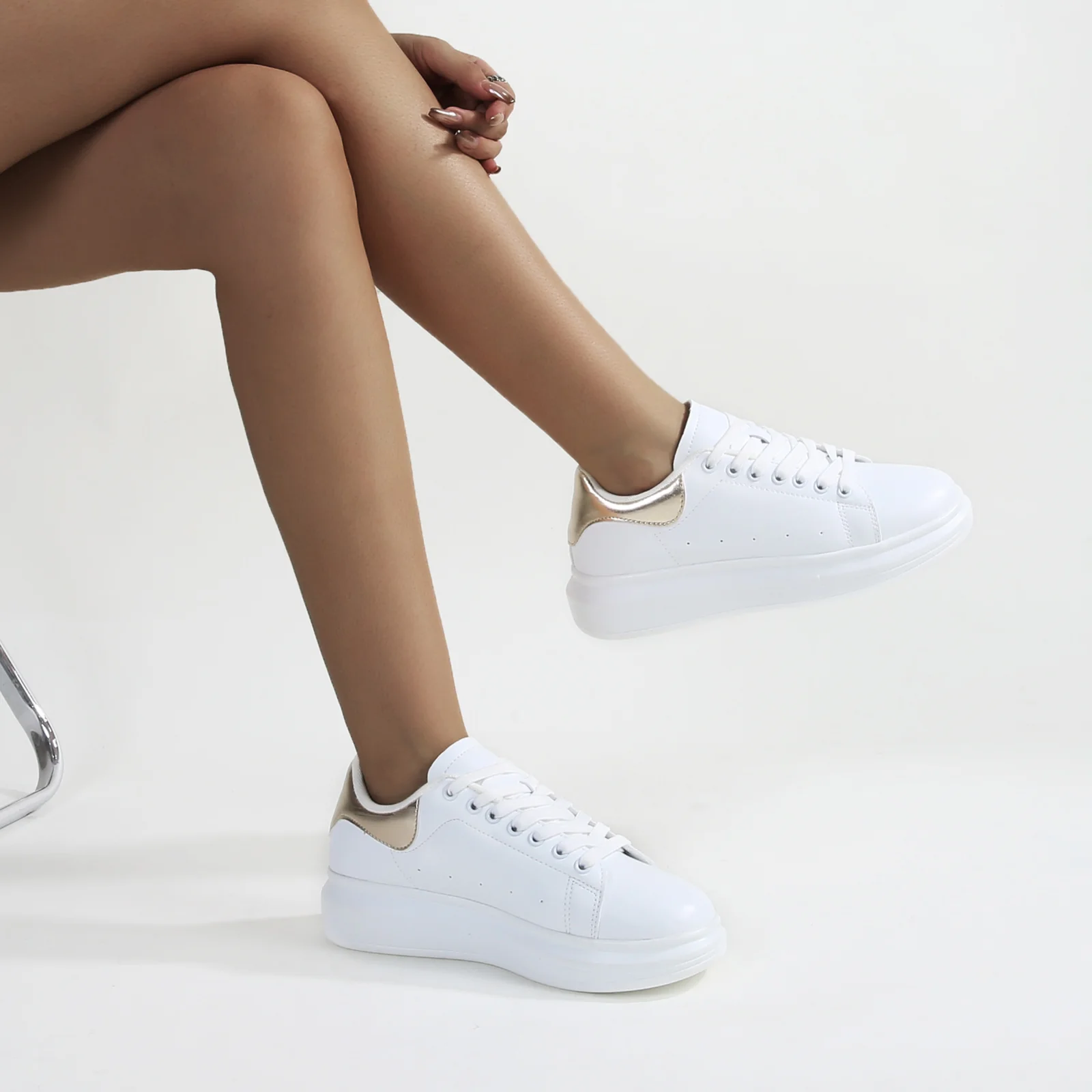 5008A Platform Sneaker - Image 9
