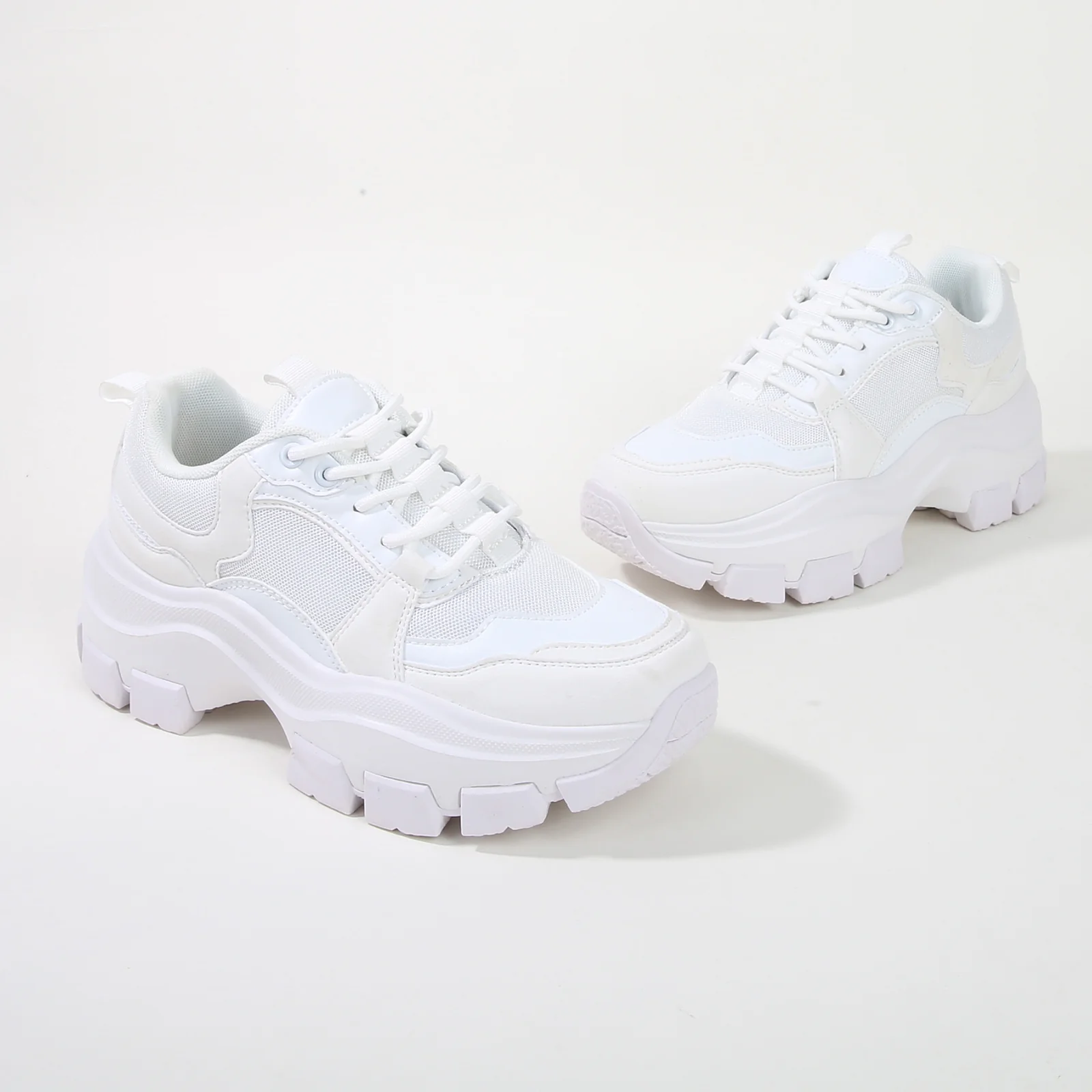 Damian Chunky Sole Platform Sneaker - Image 11