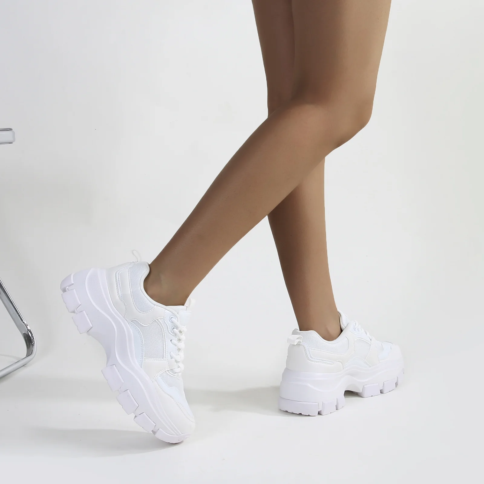 Damian Chunky Sole Platform Sneaker - Image 12