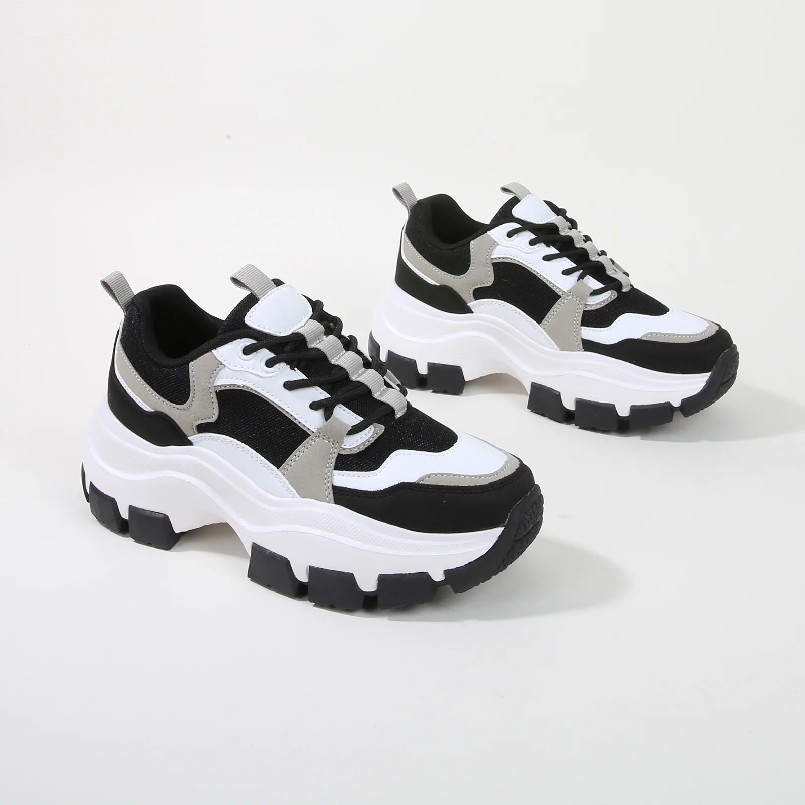 Damian Chunky Sole Platform Sneaker - Image 4