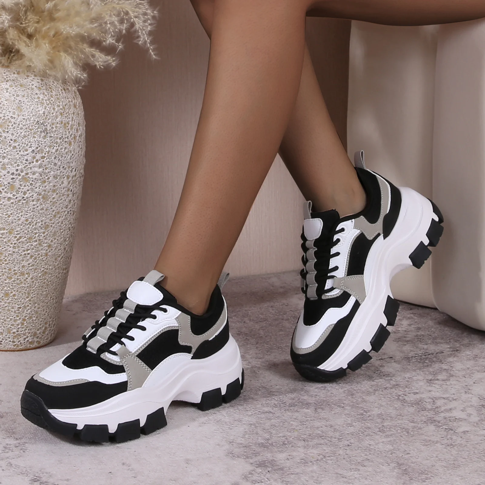 Damian Chunky Sole Platform Sneaker - Image 5