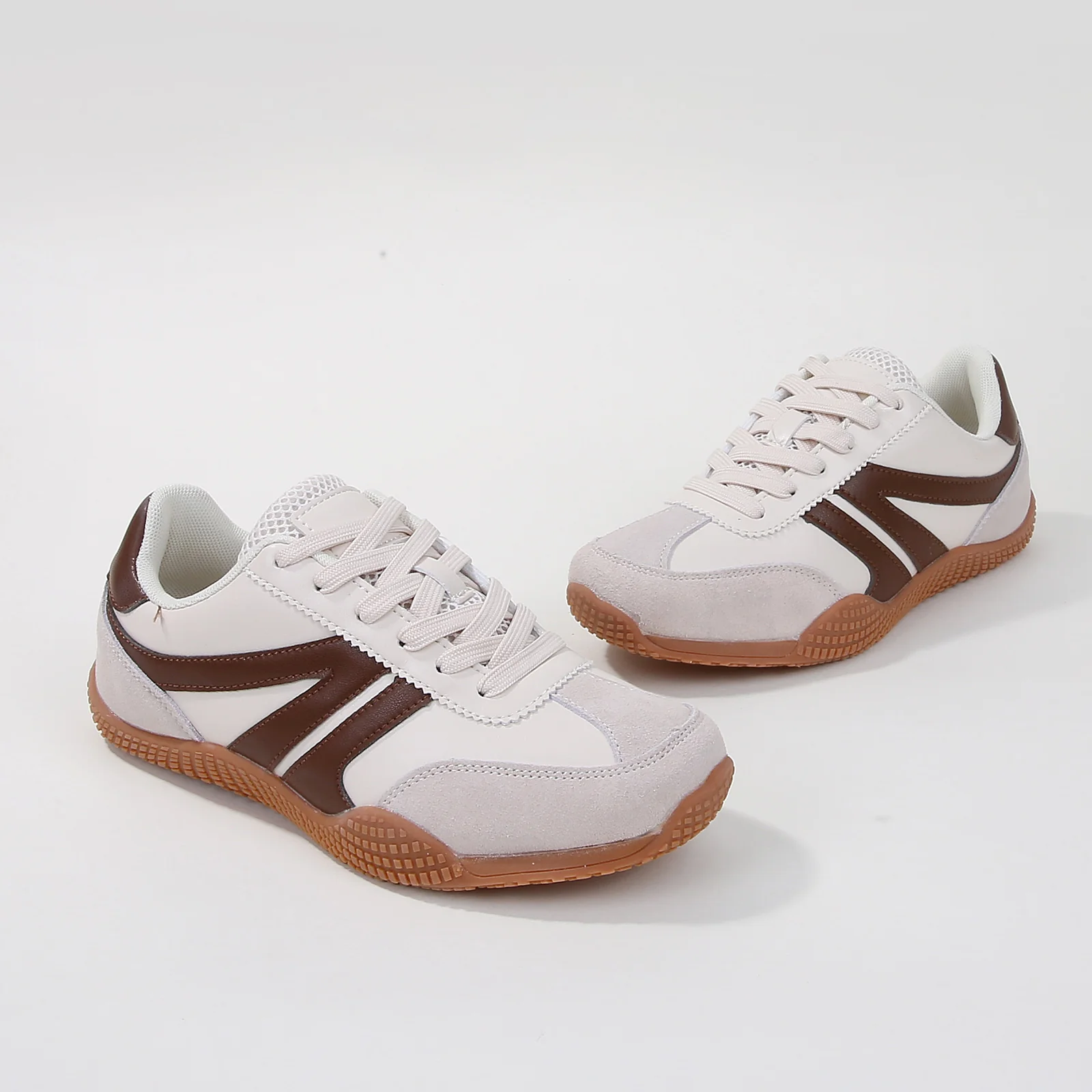 Larson Retro Lace-up Sneakers - Image 17