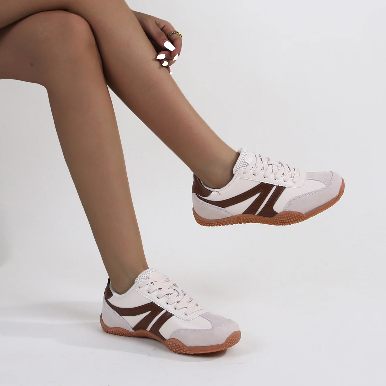 Larson Retro Lace-up Sneakers - Image 19