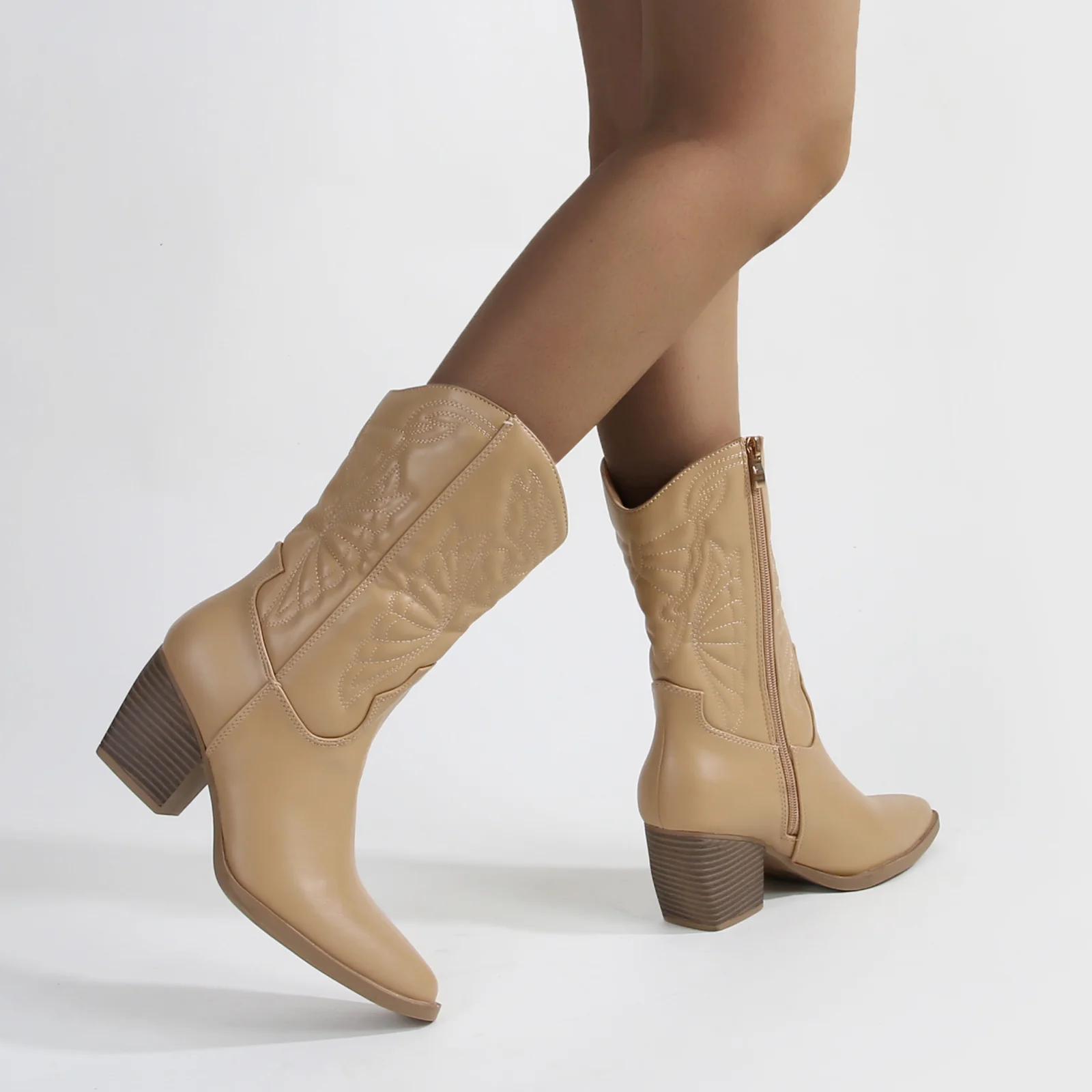 Texas Classic Embroidered Cowboy Boots - Image 17