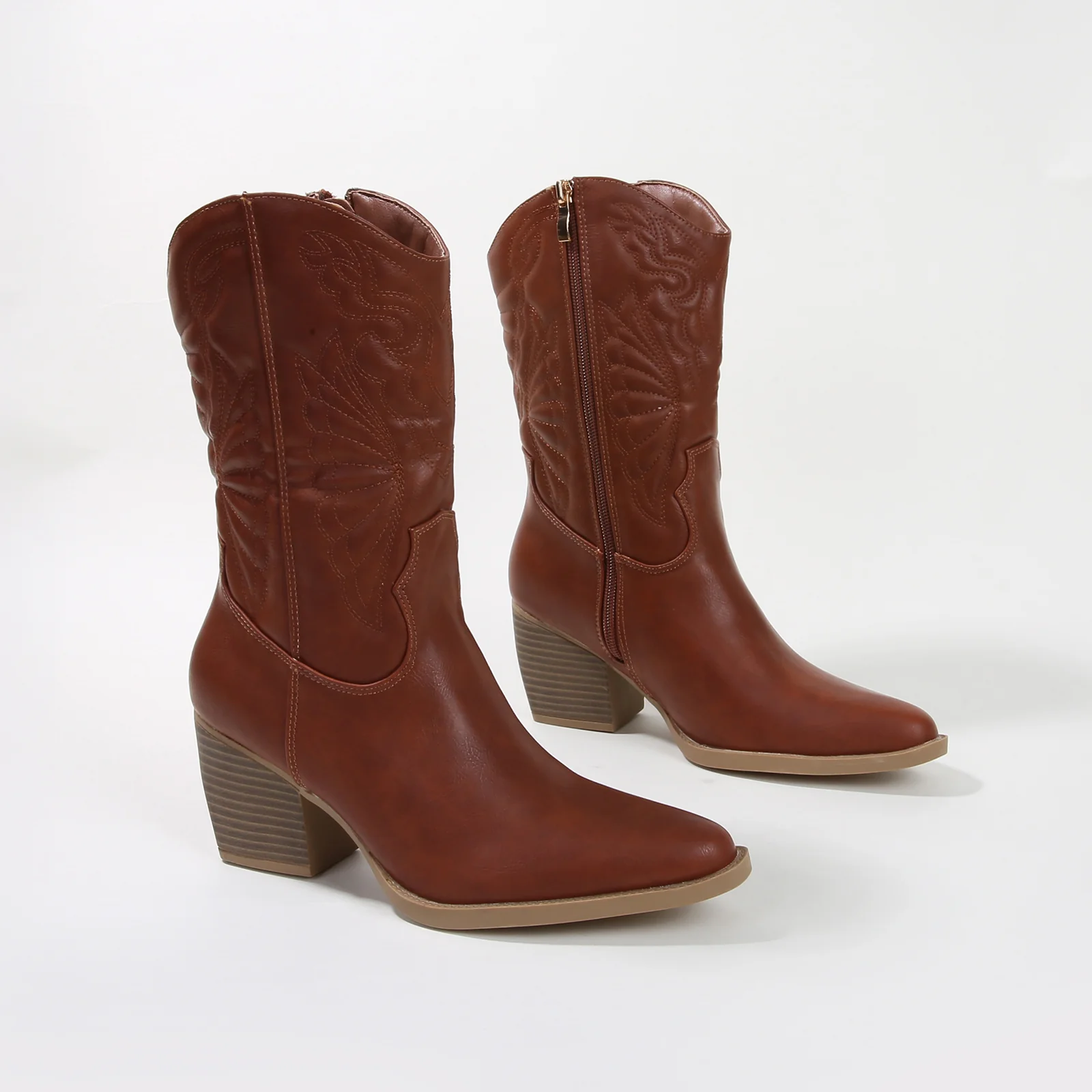 Texas Classic Embroidered Cowboy Boots - Image 4