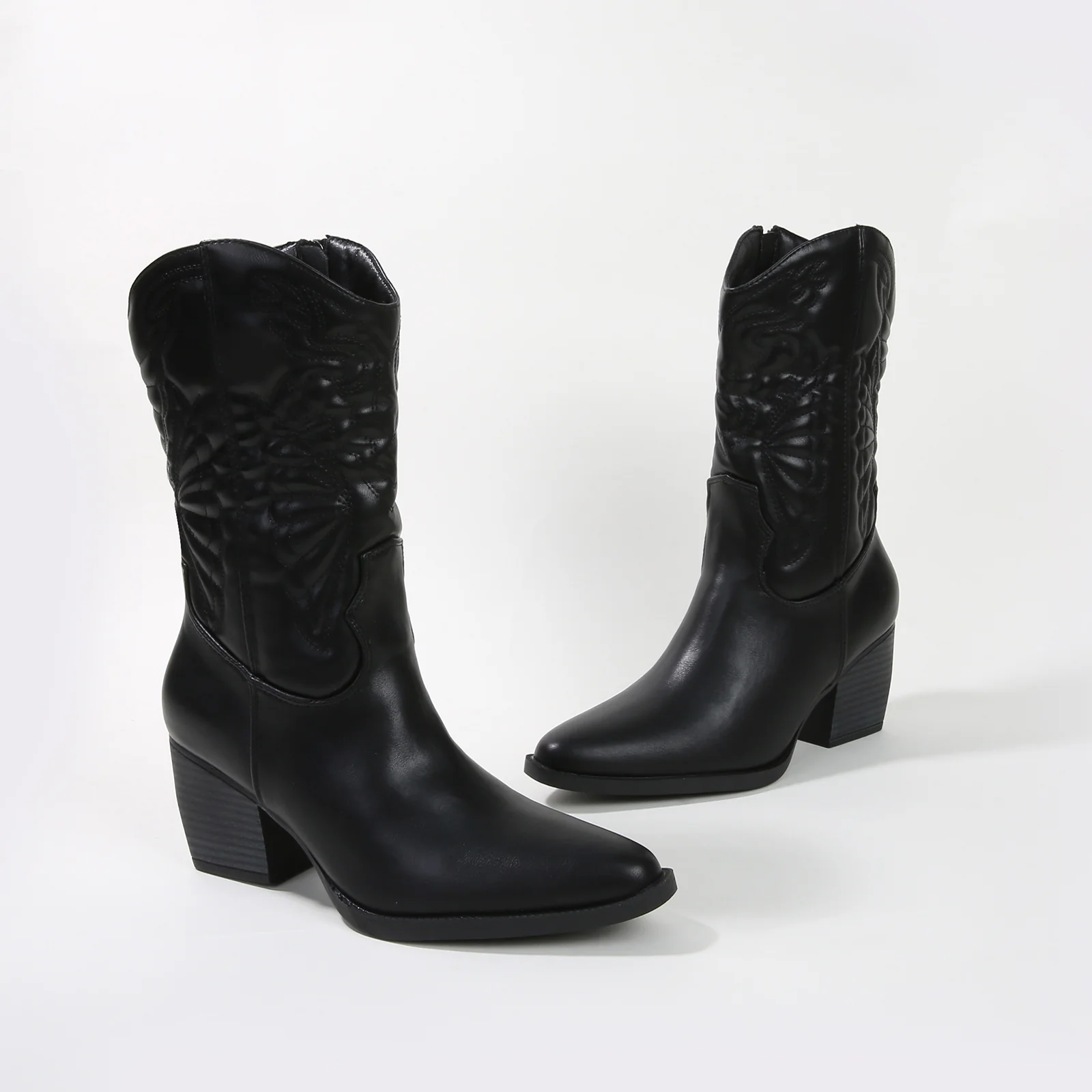 Texas Classic Embroidered Cowboy Boots - Image 9